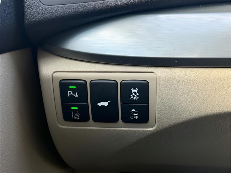 Acura RDX 6-Spd AT AWD w/Advance Package 2017 Acura RDX 6-Spd AT AWD w/Advance Package 2017