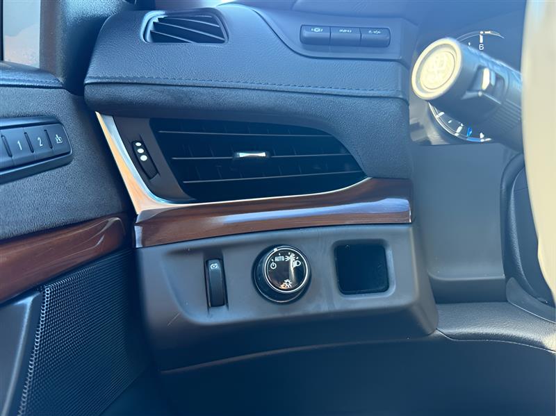 Cadillac Escalade ESV 2WD Luxury 2018 Cadillac Escalade ESV 2WD Luxury 2018