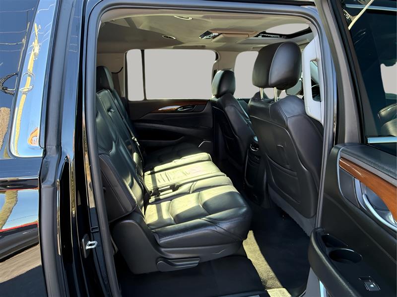 Cadillac Escalade ESV 2WD Luxury 2018 Cadillac Escalade ESV 2WD Luxury 2018