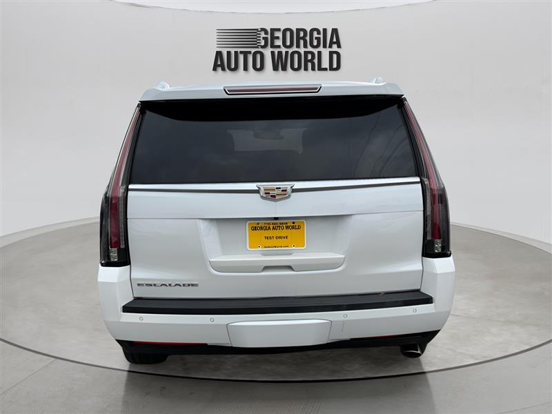 Cadillac Escalade Platinum 2WD 2016 Cadillac Escalade Platinum 2WD 2016