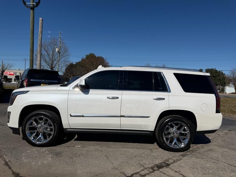 Cadillac Escalade Platinum 2WD 2016