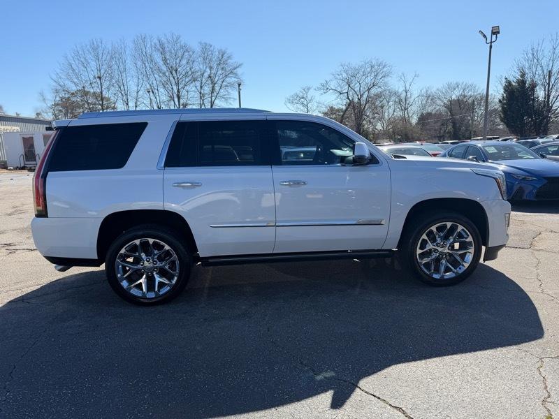 Cadillac Escalade Platinum 2WD 2016