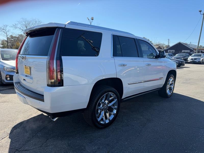 Cadillac Escalade Platinum 2WD 2016