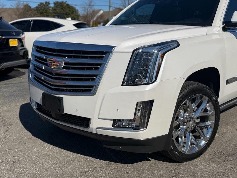 Cadillac Escalade Platinum 2WD 2016