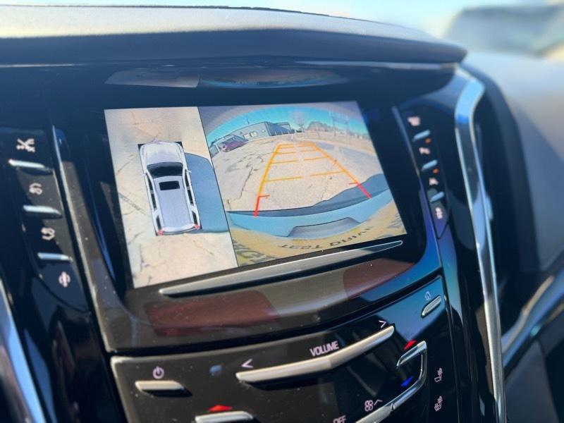 Cadillac Escalade Platinum 2WD 2016