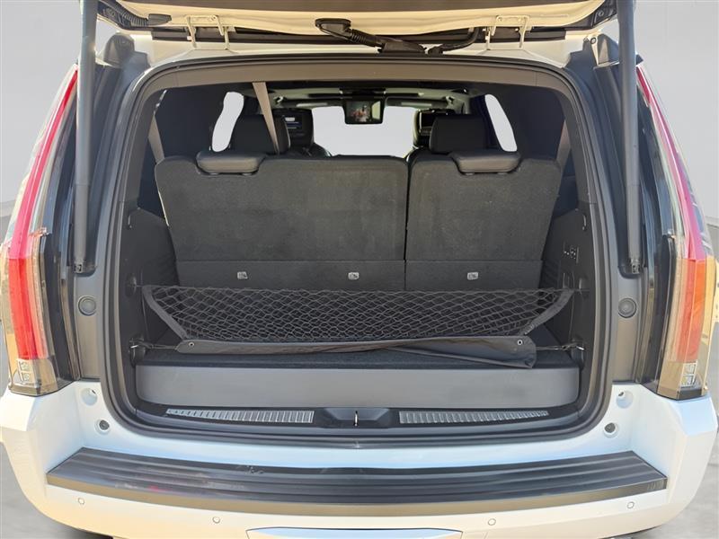 Cadillac Escalade Platinum 2WD 2016