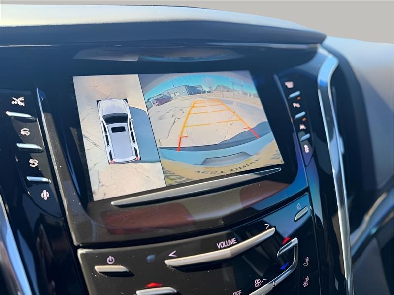 Cadillac Escalade Platinum 2WD 2016