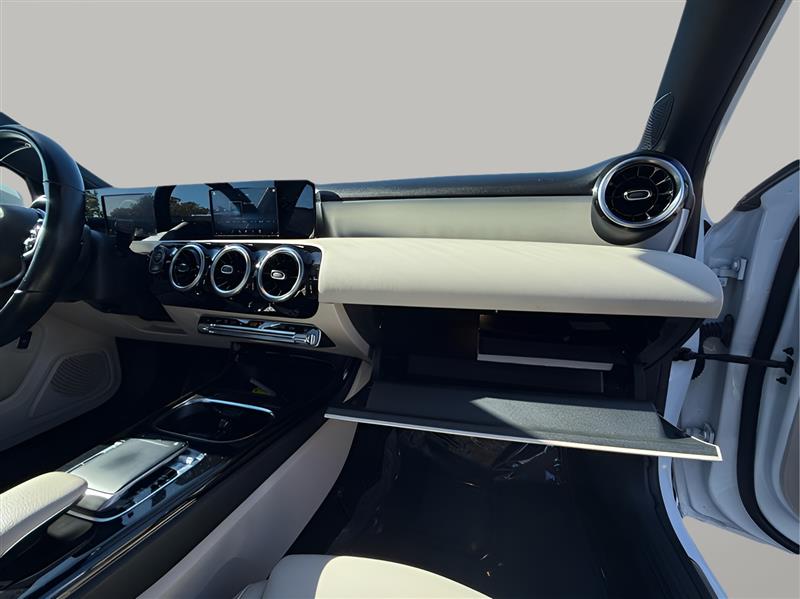 Mercedes-Benz A-Class A 220 4MATIC 2019 Mercedes-Benz A-Class A 220 4MATIC 2019