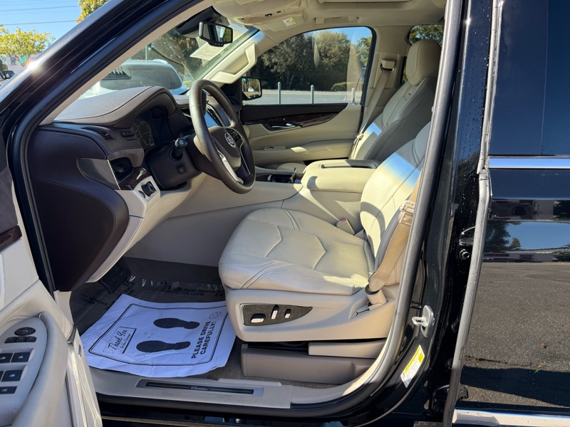 Cadillac Escalade Premium 2WD 2015 Cadillac Escalade Premium 2WD 2015