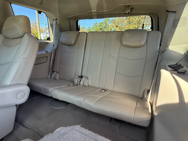 Cadillac Escalade Premium 2WD 2015 Cadillac Escalade Premium 2WD 2015
