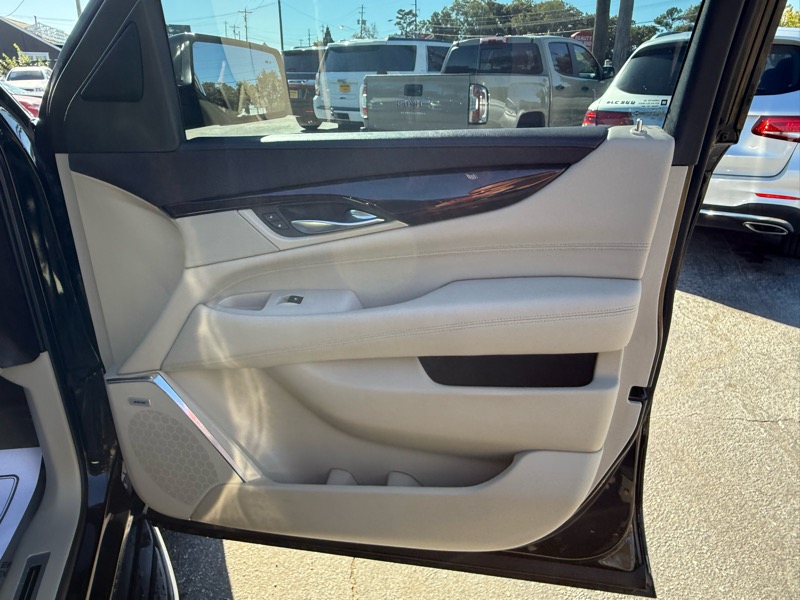 Cadillac Escalade Premium 2WD 2015 Cadillac Escalade Premium 2WD 2015