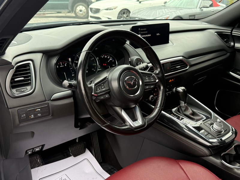 Mazda CX-9 Carbon Edition AWD 2022 Mazda CX-9 Carbon Edition AWD 2022