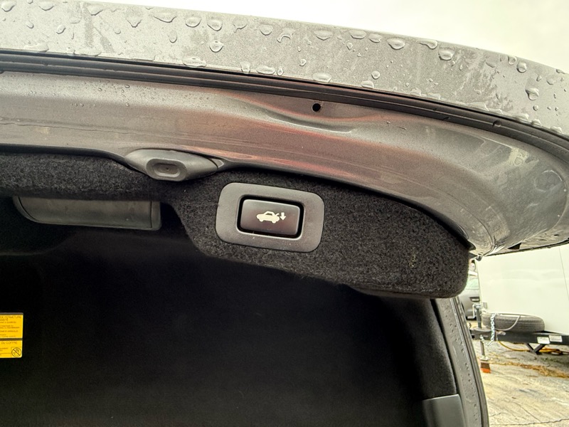 Lexus LS 460 Luxury Sedan AWD 2013 Lexus LS 460 Luxury Sedan AWD 2013