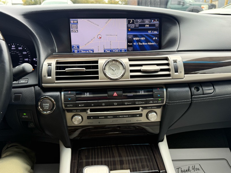 Lexus LS 460 Luxury Sedan AWD 2013 Lexus LS 460 Luxury Sedan AWD 2013