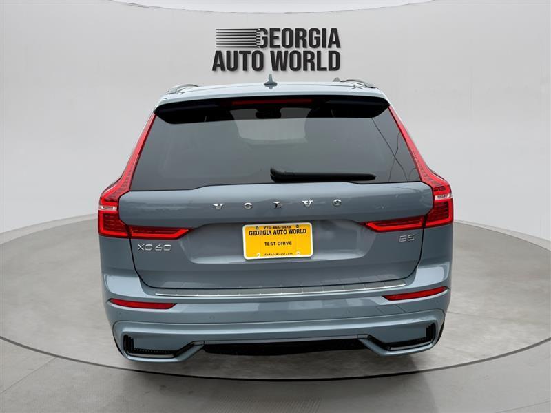 Volvo XC60 B5 Plus Dark 2023