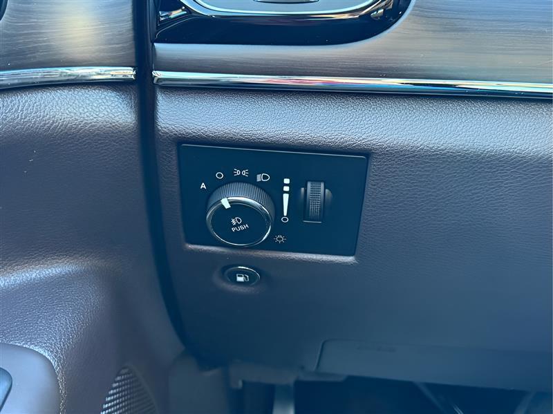 Jeep Grand Cherokee Overland 2WD 2019