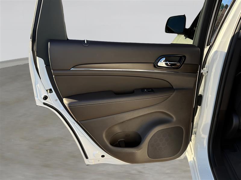 Jeep Grand Cherokee Overland 2WD 2019