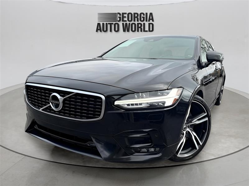 2020 Volvo S90 R-Design's photo