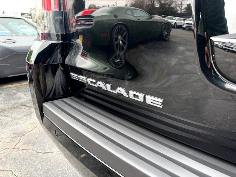 Cadillac Escalade Luxury 4WD 2017