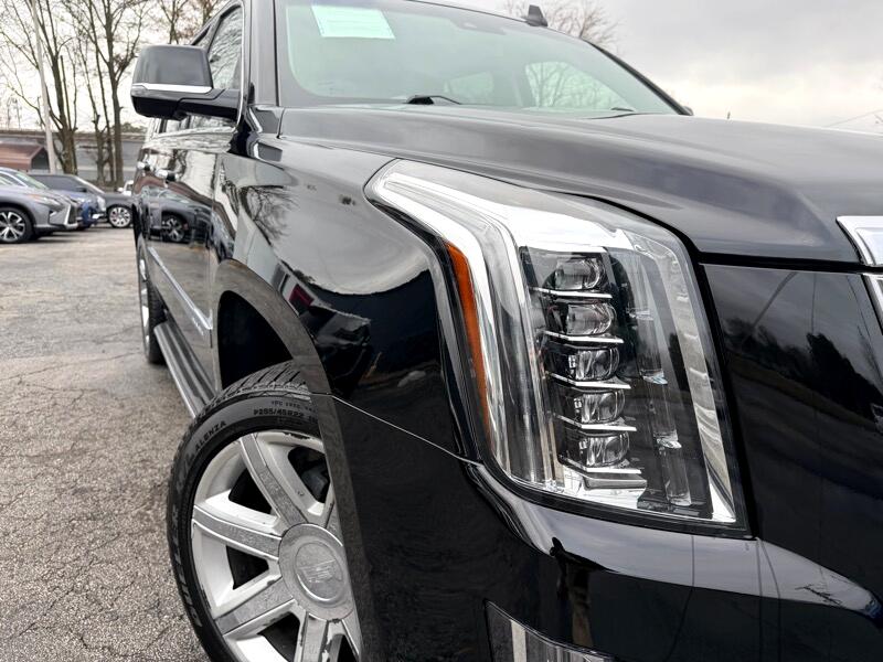 Cadillac Escalade Luxury 4WD 2017