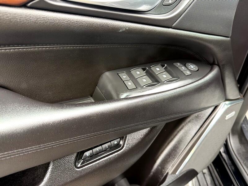 Cadillac Escalade Luxury 4WD 2017