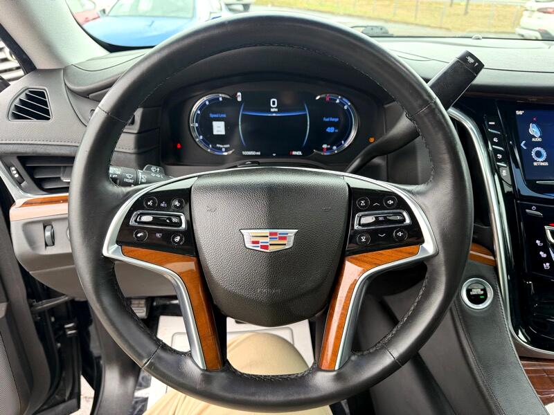 Cadillac Escalade Luxury 4WD 2017