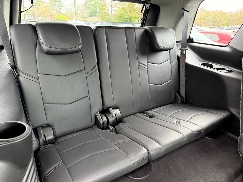 Cadillac Escalade Luxury 4WD 2017