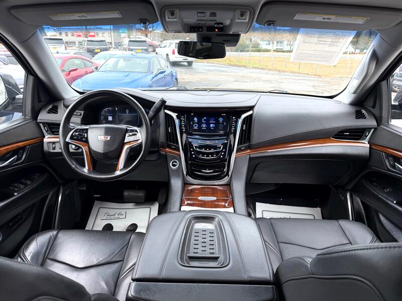 Cadillac Escalade Luxury 4WD 2017