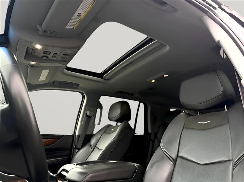 Cadillac Escalade Luxury 4WD 2017