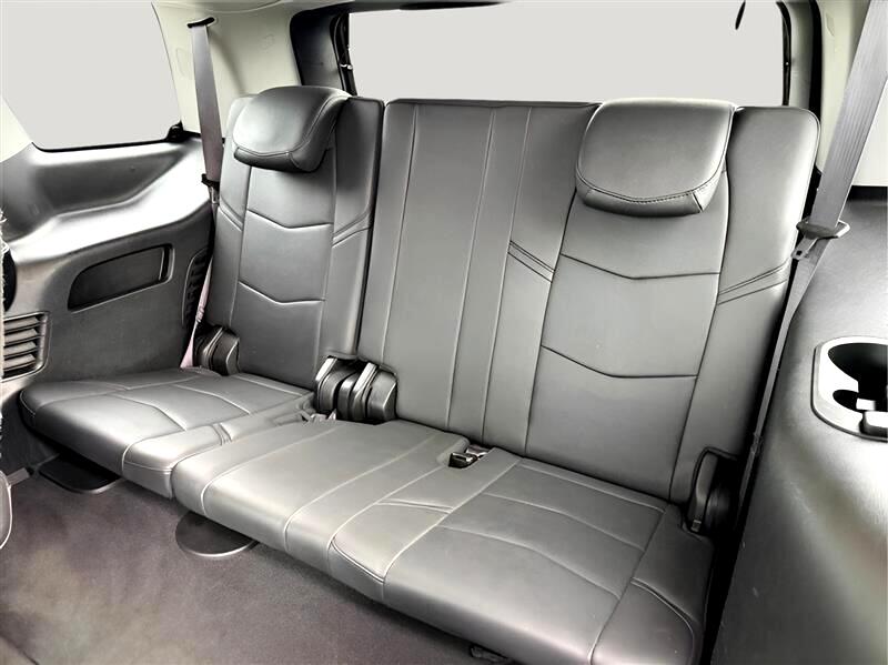 Cadillac Escalade Luxury 4WD 2017