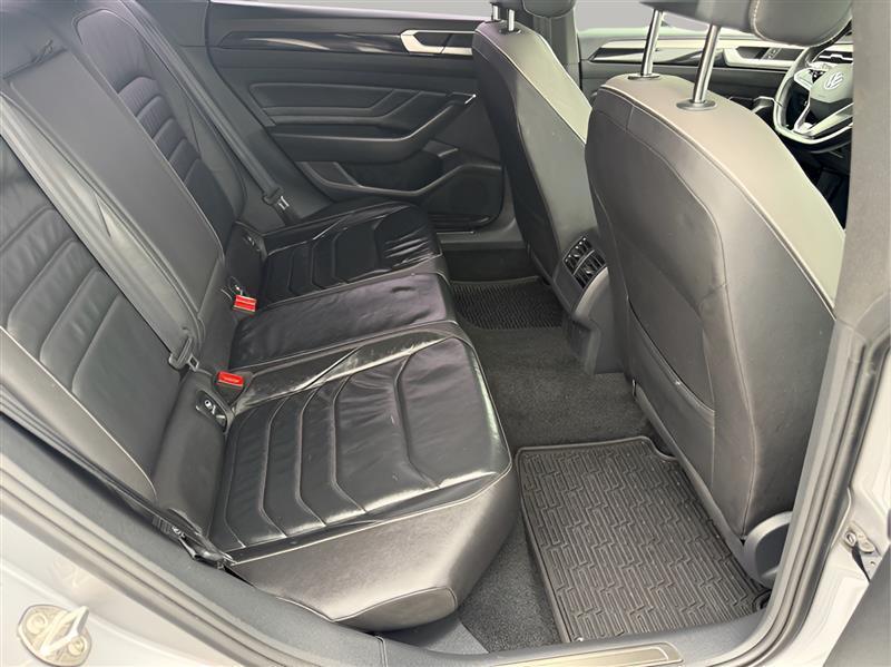 Volkswagen Arteon SEL R-Line 2021