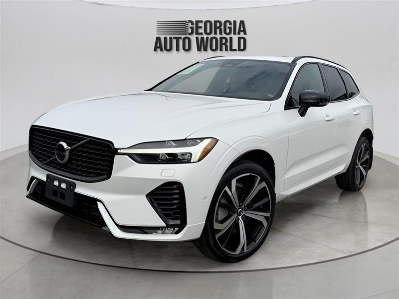 Volvo XC60 B6 R-Design AWD 2022