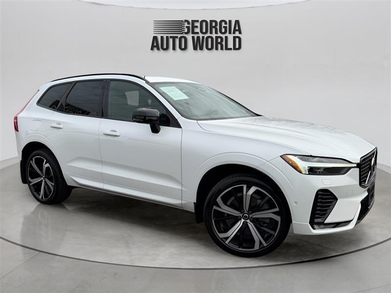 Volvo XC60 B6 R-Design AWD 2022