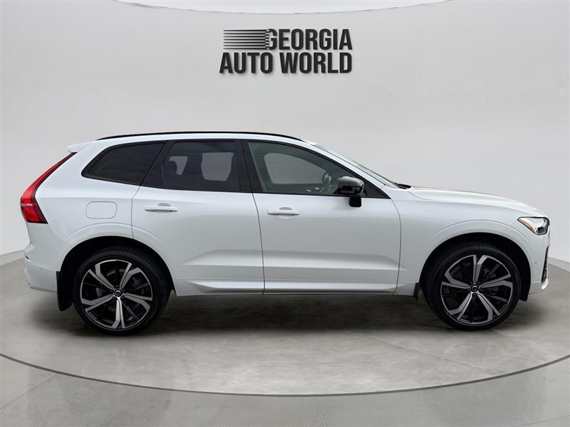 Volvo XC60 B6 R-Design AWD 2022