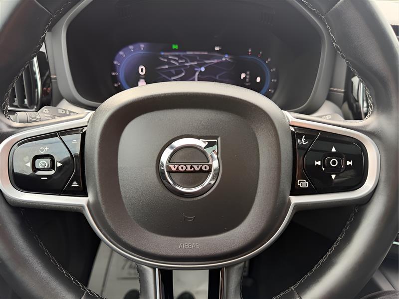 Volvo XC60 B6 R-Design AWD 2022