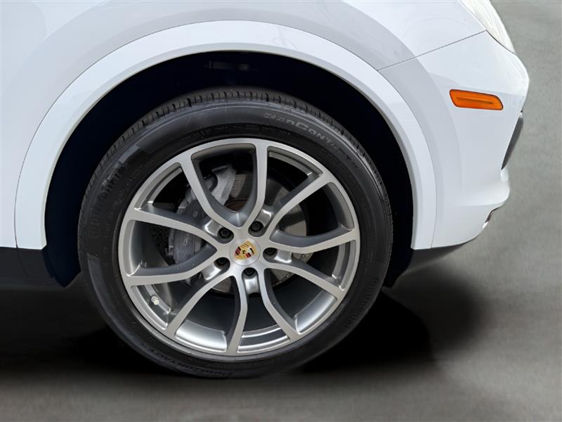 Porsche Cayenne Base 4D SUV 2020