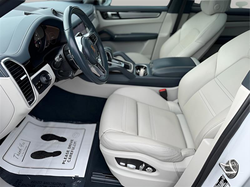 Porsche Cayenne Base 4D SUV 2020