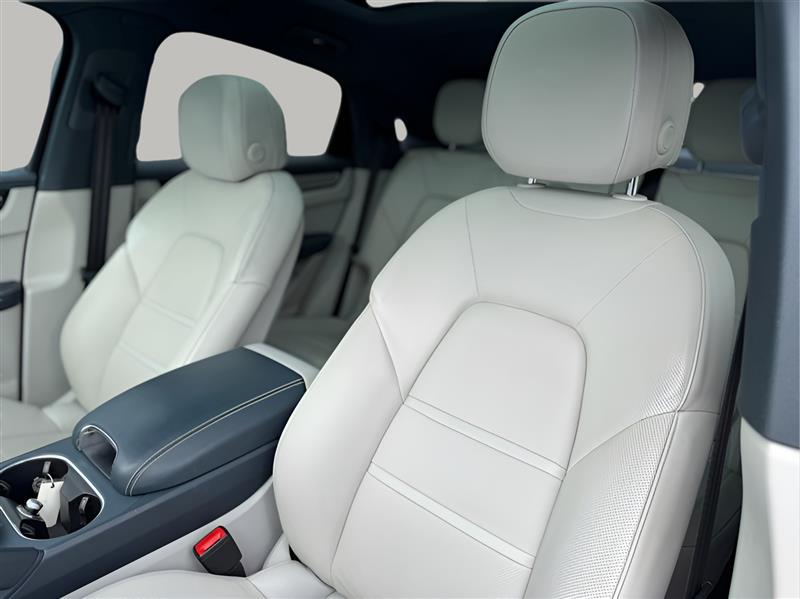 Porsche Cayenne Base 4D SUV 2020