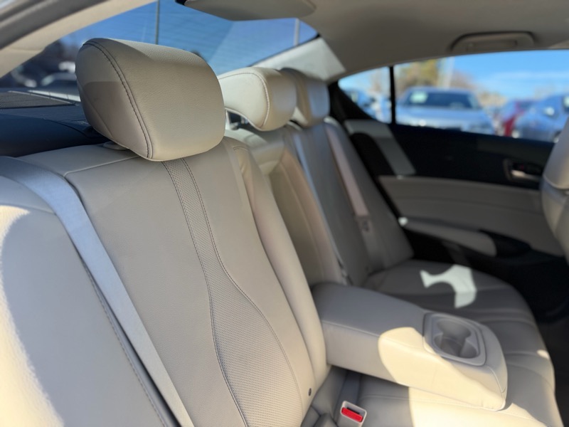 Acura ILX Premium Package 2022