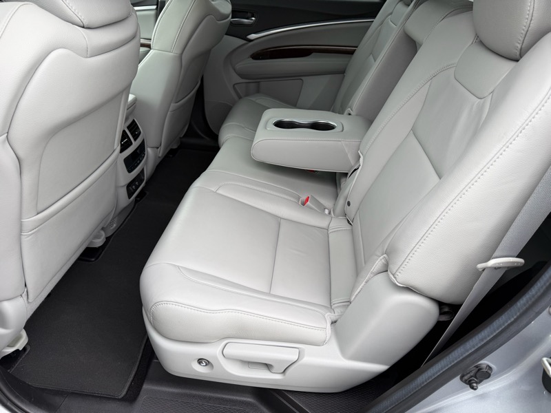 Acura MDX SH-AWD 9-Spd AT 2020