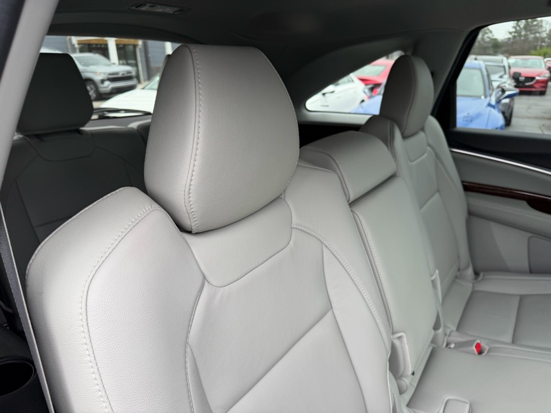 Acura MDX SH-AWD 9-Spd AT 2020