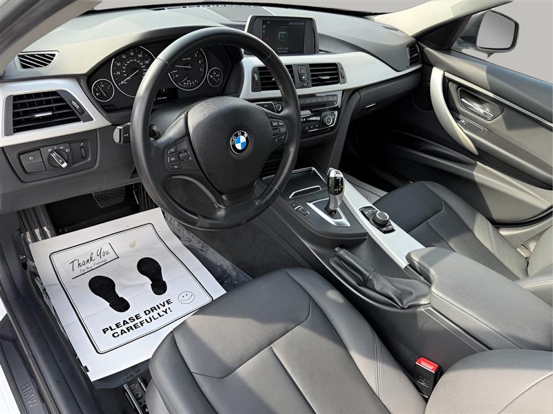 BMW 3-Series 320i Sedan 2018