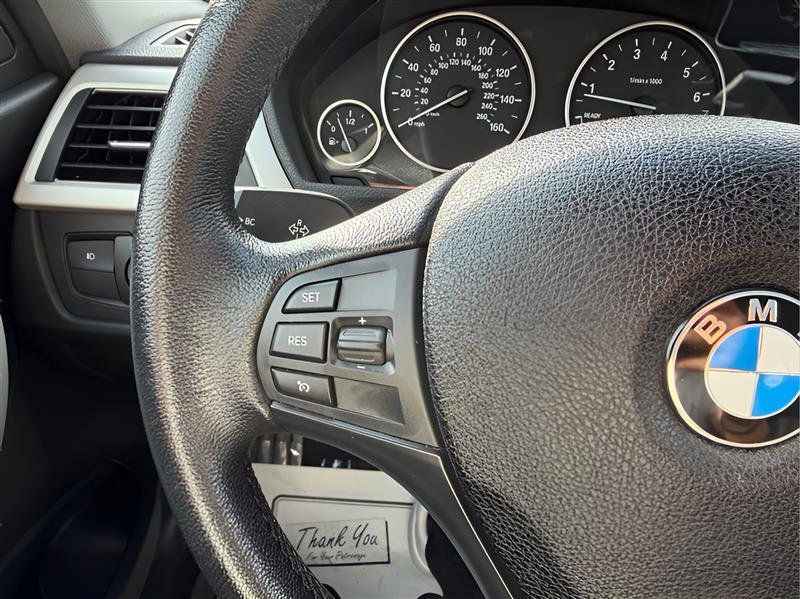 BMW 3-Series 320i Sedan 2018