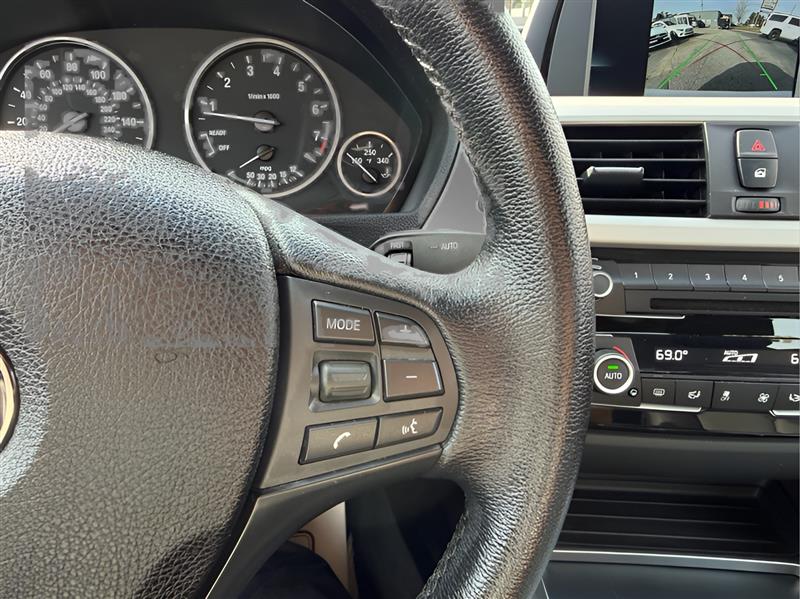 BMW 3-Series 320i Sedan 2018