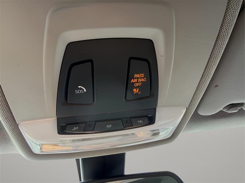 BMW 3-Series 320i Sedan 2018