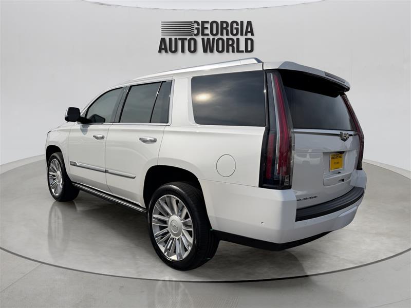 Cadillac Escalade Premium 2WD 2018