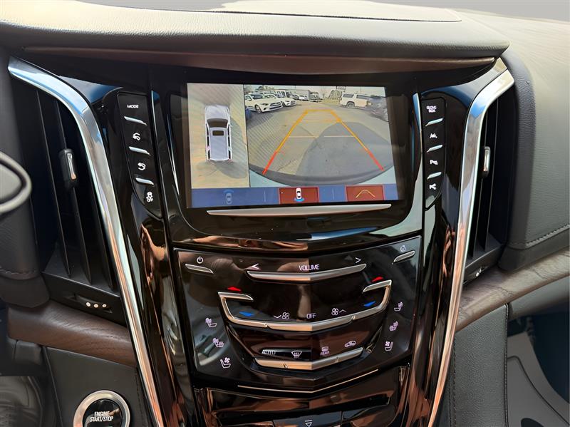 Cadillac Escalade Premium 2WD 2018