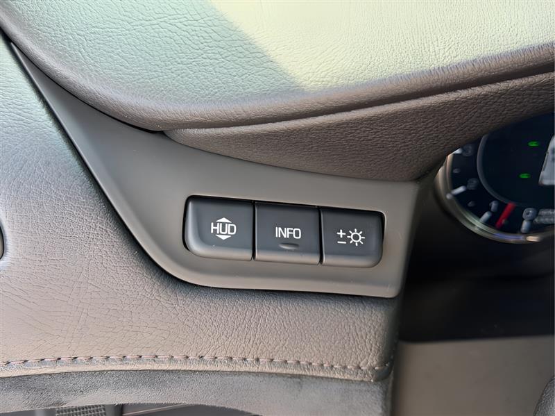 Cadillac Escalade Premium 2WD 2018