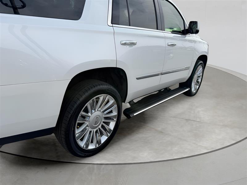 Cadillac Escalade Premium 2WD 2018