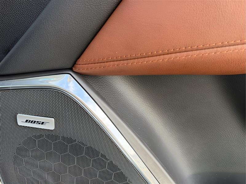 Cadillac Escalade Premium 2WD 2018